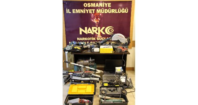 Çalıntı malzeme karşılığı uyuşturucu satan şahsın evine operasyon