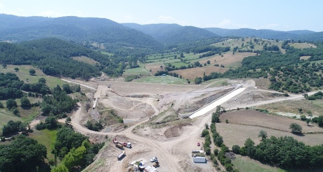 Yenice Kovancı Barajı’nda çalışmalar aralıksız devam ediyor