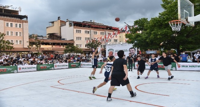 Giresun’da sokak basketbolu turnuvası düzenleniyor