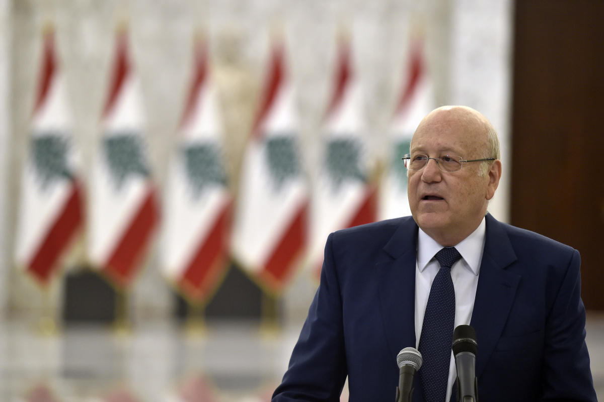 Lübnan’da eski Başbakan Mikati yeni hükümeti kurmakla görevlendirildi