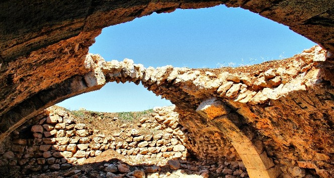 Tarihi İpek Yolu üzerindeki "Kuruhan" restore edilmeyi bekliyor