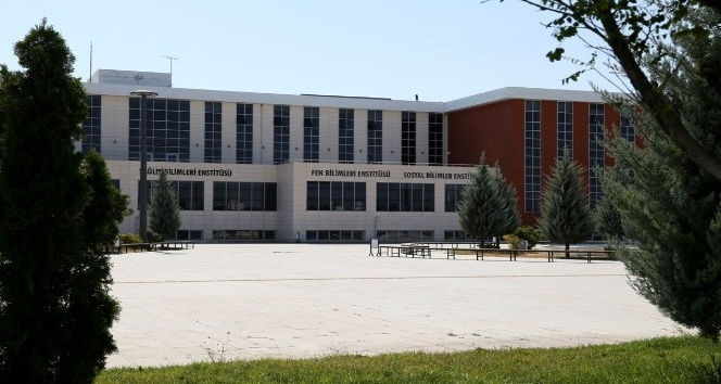 ASÜ’de lisansüstü öğrenci alımı başvuruları 22 Ağustos’ta sona erecek