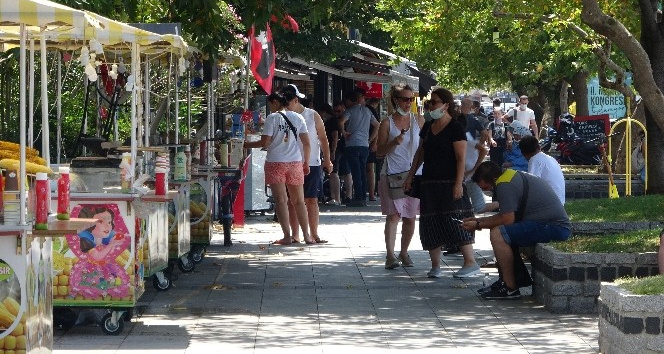 Çanakkale’de Covid-19 vakaları arttı, valilik uyardı