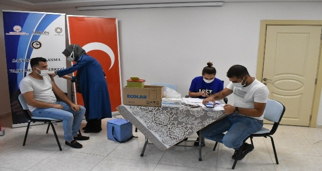 Mardin Büyükşehir Belediyesi çalışanları aşı oldu