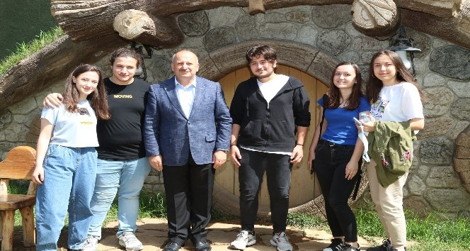 Başkan Tavlı, gençlerle buluşmaya devam ediyor