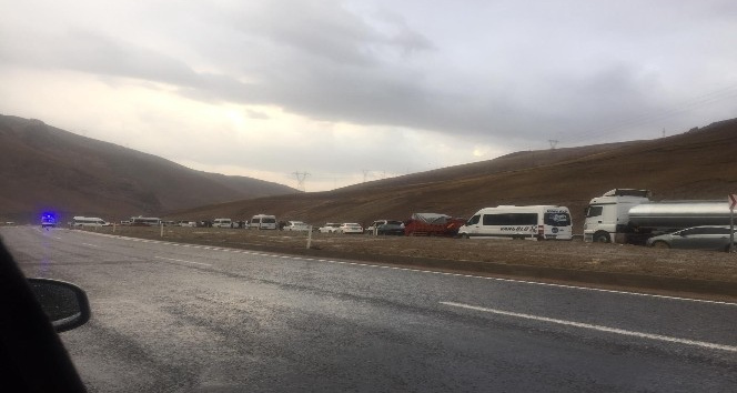 Selden dolayı kapanan yol ulaşıma açıldı