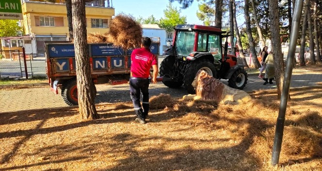 Kahramanmaraş’ta fırtına mesaisi