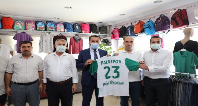 Başkan Şerifoğulları, “Belediyecilik hizmetleri gönül işidir”