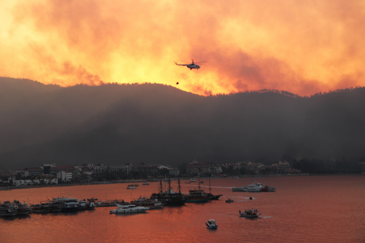 Marmaris’in ciğerleri yanıyor