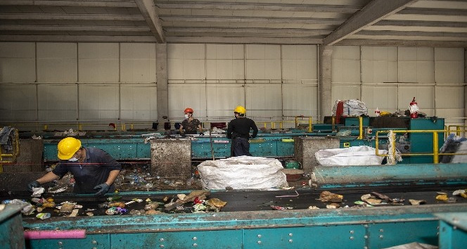 Büyükşehir Belediyesi, bayramda 8 bin 658 ton katı atık taşıdı
