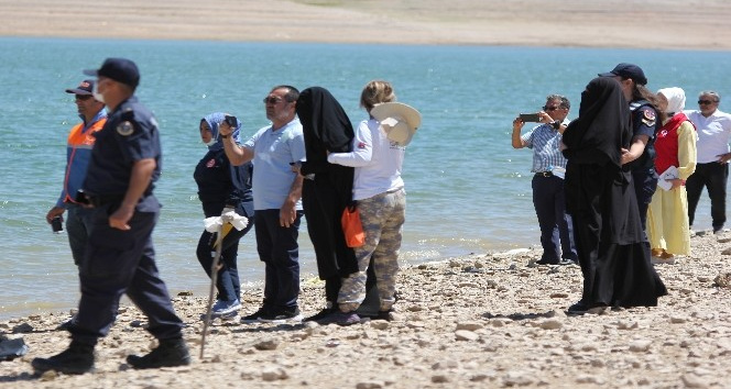 Baraj gölünde kaybolan 3 kızın cesedine ulaşıldı