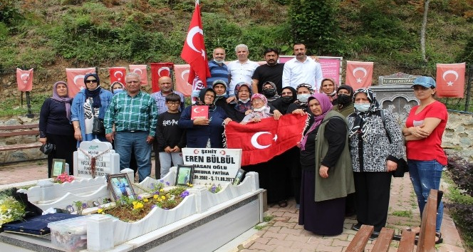 Kırşehirli Şehit Aileleri, Şehit Eren Bülbül’ün kabrini ziyaret etti