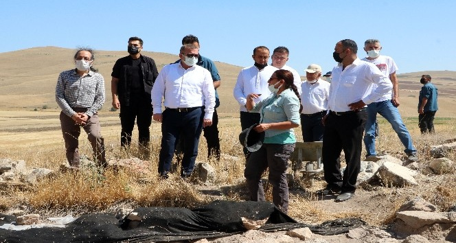 5 bin 500 yıllık Çadır Höyük’te kazı çalışmaları başladı
