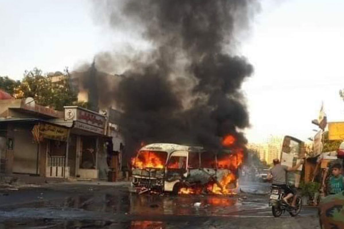 Suriye&#039;de rejim askerleri taşıyan otobüste patlama: 1 ölü, 3 yaralı