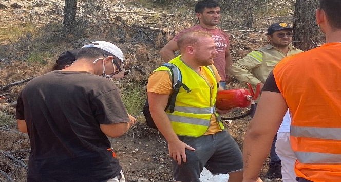 Ünlü oyuncu yangına duyarsız kalmadı