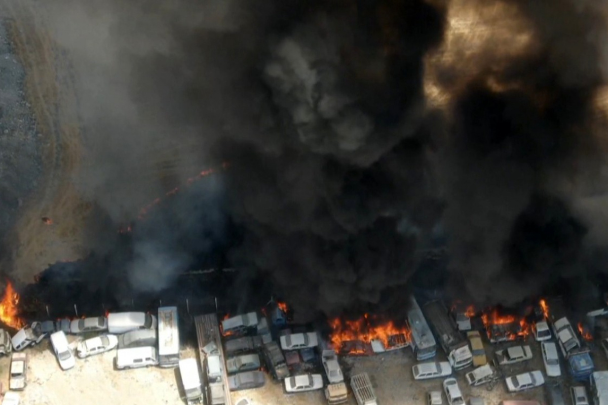 Kahramanmaraş’ta otoparktaki 71 araç yandı