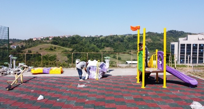 Ereğli Belediyesi, yeni çocuk parkları kuruyor