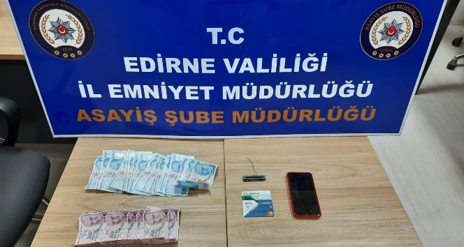 Edirne’de ATM’lere kurduğu düzenekle hesapları boşaltan zanlı yakalandı
