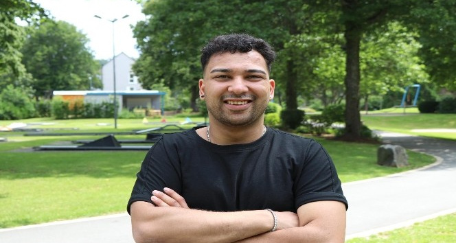 Almanya’nın Türkçe rap ekolünü müziğine yansıtıyor