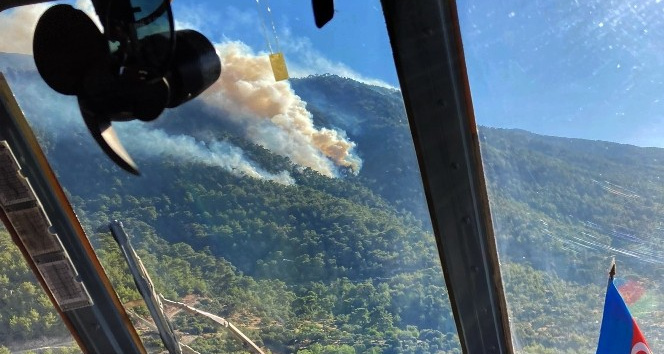 Muğla’da 4 noktada yangınlar devam ediyor