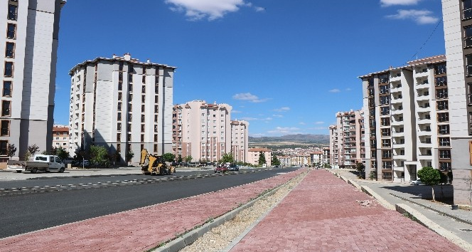 Kırşehir’de, TOKİ Konutları teslimatları AK Parti Milletvekili ile belediyeyi karşı karşıya getirdi