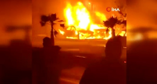 Irakta araç galerisinde yangın: 10 araç küle döndü