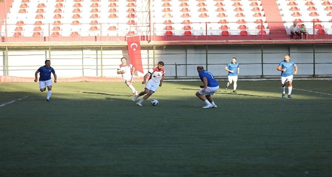 Bayraklı’da başkanlık futbol turnuvası