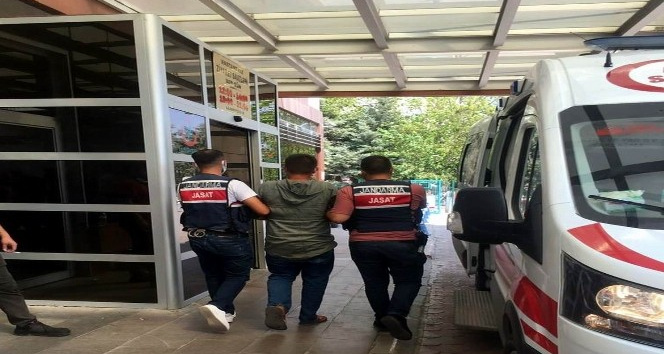 Kolombo lakaplı seri hırsız yakalandı