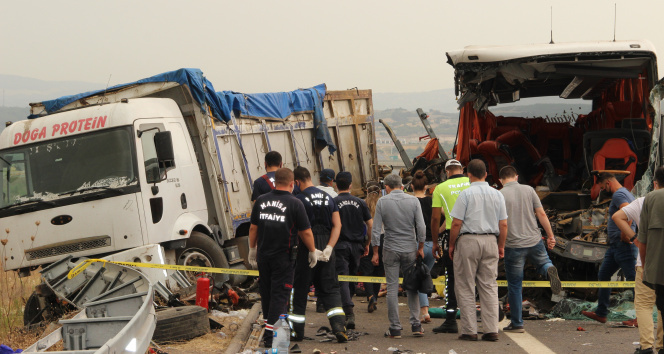 Manisada 6 kişinin hayatını kaybettiği kazada tutuklama