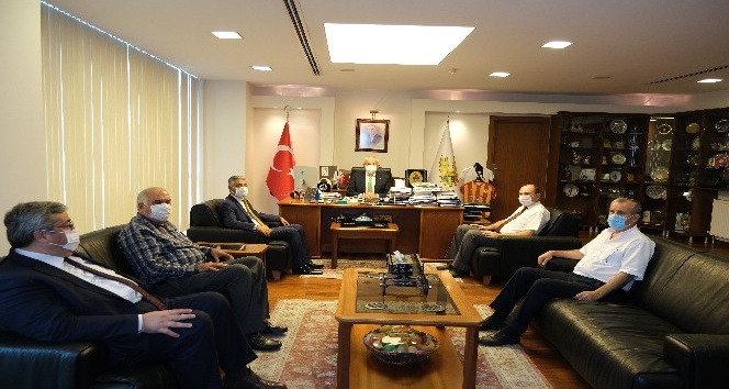 Edirne Vergi Dairesi Başkanı Aslan, ETSO Başkanı Zıpkınkurt ile bir araya geldi
