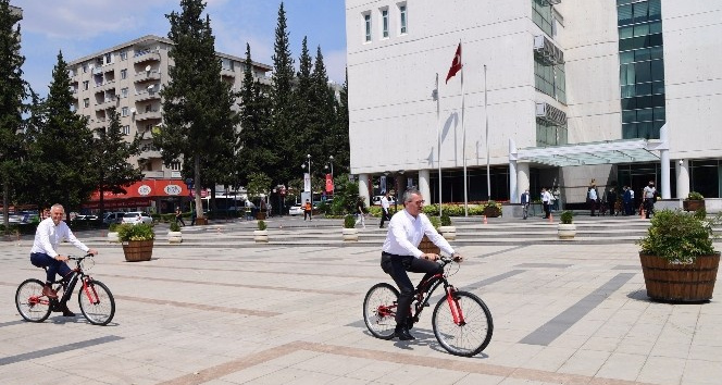 Başkan Güngör: "Şehir içi ulaşımda bisikleti yaygınlaştıracağız"