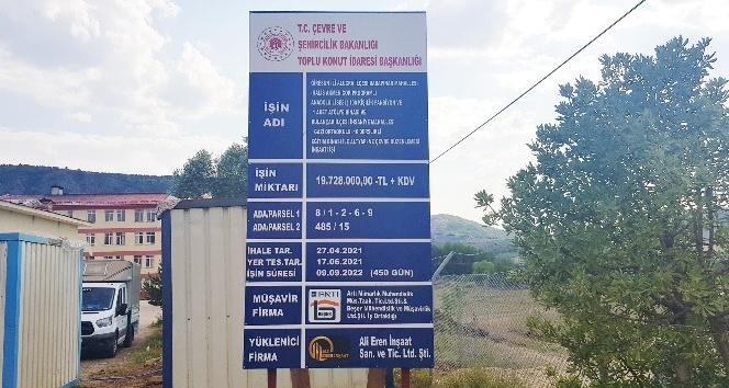 Depremde yıkım kararı çıkan yurt binası yeniden yapılıyor