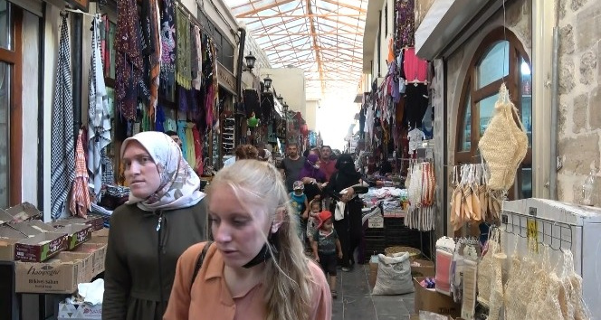 ’Maske düştü’, vakalarda artış görüldü