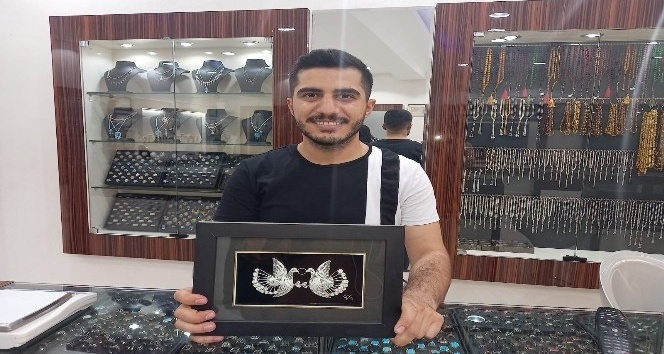 Ata mesleği olan gümüşçülük, genç ustasının elinde canlanıyor