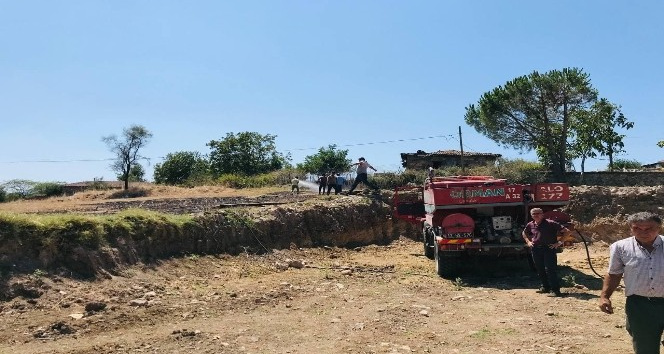 Çan’daki anız yangını evlere ulaşmadan söndürüldü