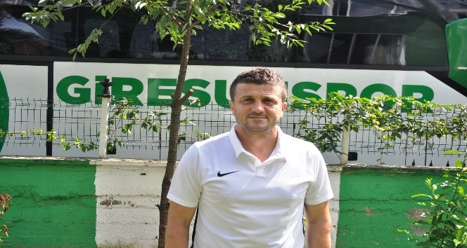 Hakan Keleş: “Giresunlular, sadece Giresunspor’u tutmalılar”