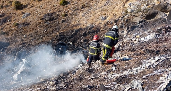 Kahramanmaraş’ta uçak kazasında ekiplerin çalışmaları sürüyor