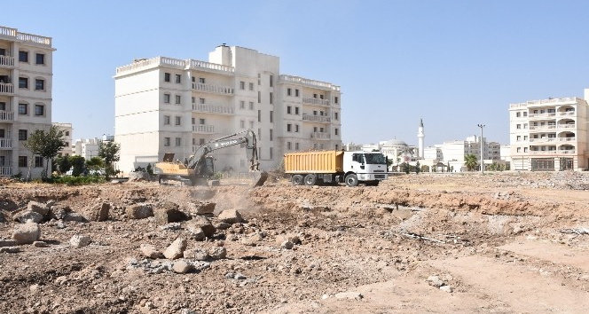 Terör mağdurları için inşa edilecek ticaret merkezi inşaatı çalışmalarına başlandı
