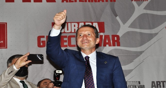 Fatih Erbakan:  "Üreten ve ihraç eden Türkiye’yi hayata geçireceğiz"