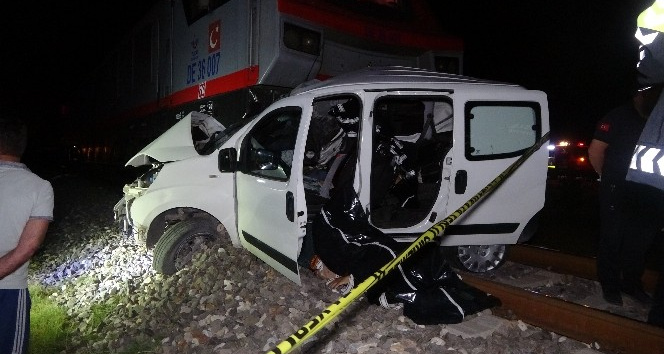 Uşak’ta tren kazası: 2 ölü