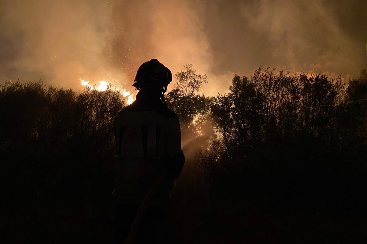 İspanya’da yılın en büyük yangını: 12 bin hektarlık ormanlık alan küle döndü