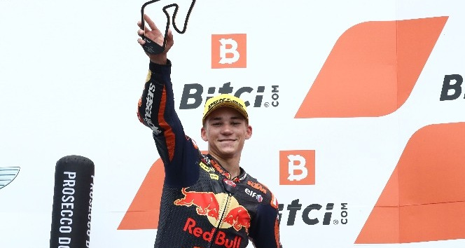 Deniz Öncü: "En kısa sürede kazanmayı hedefliyorum"