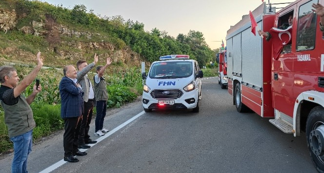 Azerbaycanlı itfaiyeciler uğurlandı