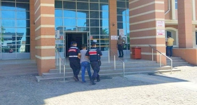3 yıl 8 ay hapis cezasıyla aranan firari yakalandı
