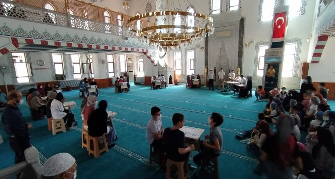 Camide dini bilgiler yarışması