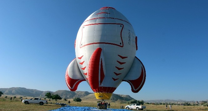 Türkiye’nin ilk özel şekilli balonları üretildi
