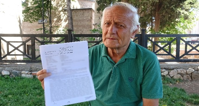 Telefonuna gelen mesajla 17 bin lira dolandırıldığını anladı