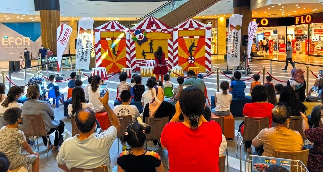"Benim Güzel Pabuçlarım" izleyici ile buluştu