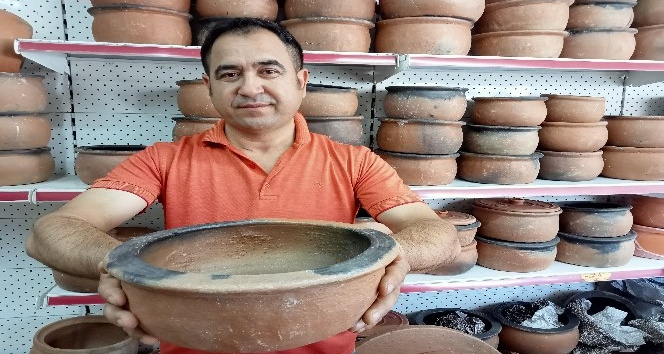 Sağlıklı yemek pişirmek isteyenler çömlekçilerin yolunu tuttu