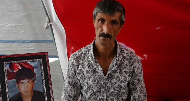 Evlat nöbetindeki babadan HDPye: Kandilin partisisin, Kürtü hiçbir zaman savunmadın